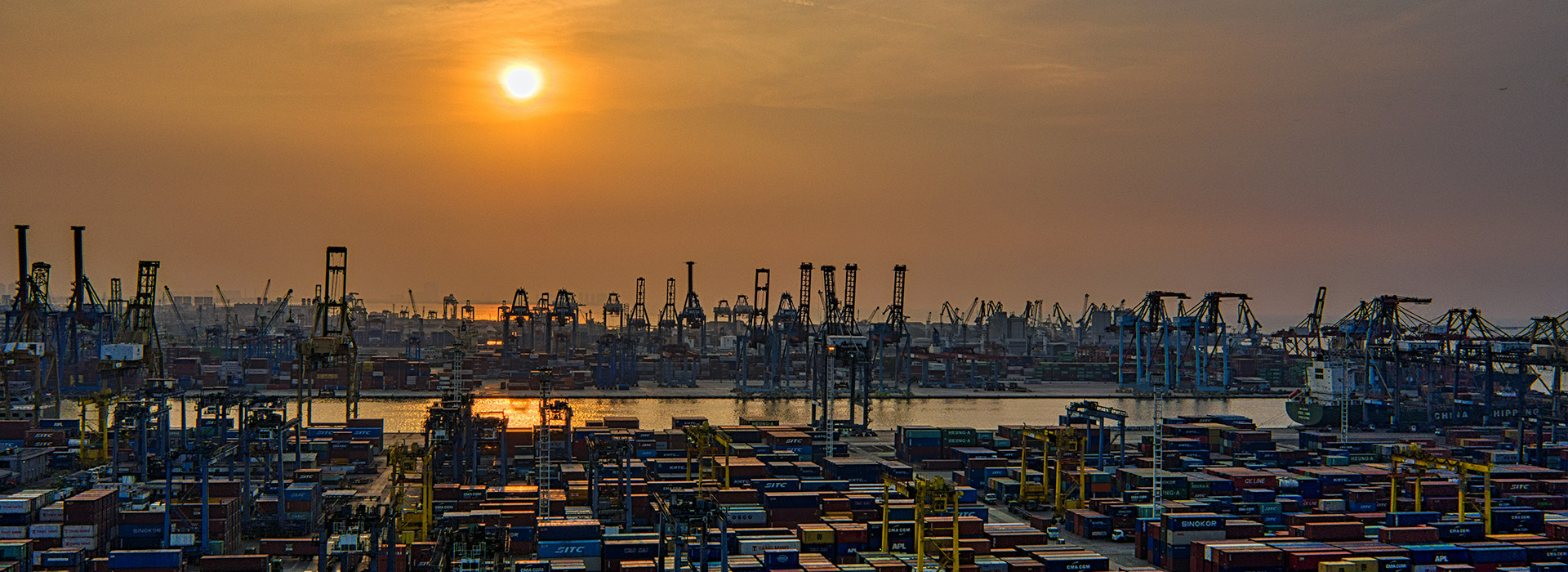 Reliable and Flexible Logistics